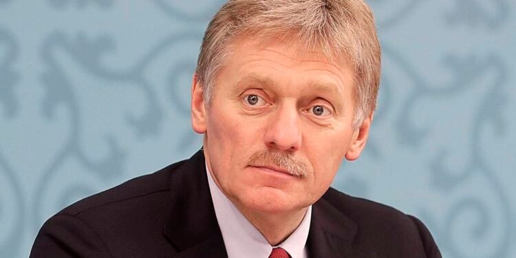 OMSK, RUSSIA - NOVEMBER 7, 2019: Russian Presidential Spokesman Dmitry Peskov attends a plenary session as part of the 16th Russia-Kazakhstan Interregional Cooperation Forum at the Congress Hall. Mikhail Metzel/TASS
Ðîññèÿ. Îìñê. Ïðåññ-ñåêðåòàðü ïðåçèäåíòà ÐÔ Äìèòðèé Ïåñêîâ íà ïëåíàðíîì çàñåäàíèè XVI Ôîðóìà ìåæðåãèîíàëüíîãî ñîòðóäíè÷åñòâà Ðîññèéñêîé Ôåäåðàöèè è Ðåñïóáëèêè Êàçàõñòàí â Êîíãðåññ-õîëëå. Ìèõàèë Ìåòöåëü/ÒÀÑÑ