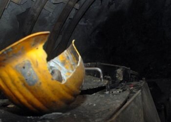 Kolumbiyada faciəvi olay: 8 mədənçi boğularaq öldü