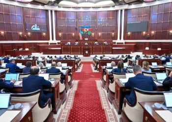 Milli Məclisin payız sessiyası çərçivəsində ilk iclası başlayıb