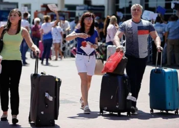 Bu ölkələrdən Azərbaycana gələn turistlər artıb – SİYAHI