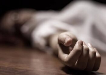 87 yaşlı qadın 6-cı mərtəbədən yıxılaraq ölüb