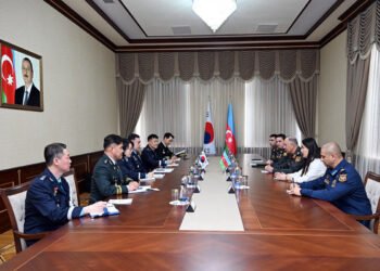 Azərbaycan-Koreya hərbi əməkdaşlığı müzakirə olunub