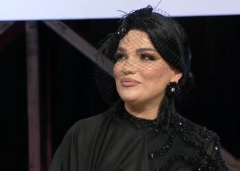 Azərbaycanlı müğənni yarım milyona EV ALDI