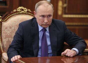 Putin Suriyadakı Rusiya hərbi bazalarını Əhməd əl-Şarra ilə müzakirə edəcək