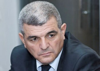 Fazil Mustafaya sui-qəsd edən Səricanovun oğlunun məhkəməsi başlayıb