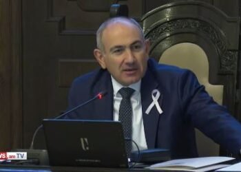 Paşinyan: Hökumət pensiyaçılar üçün tibbi sığorta paketi alacaq