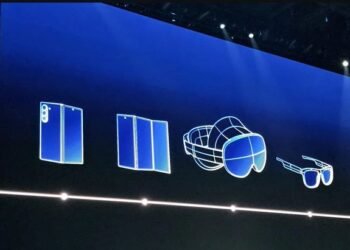 “Samsung”un üçqat qatlanan telefonu bu tarixdə təqdim olunacaq