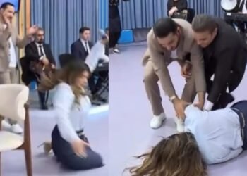 Müğənni canlı efirdə yıxıldı – VİDEO