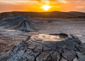 Azərbaycanda palçıq vulkanı püskürüb