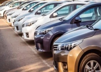 Azərbaycana idxal olunan köhnə minik avtomobilləri üçün aksiz dərəcəsi artırılır