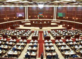 Baş nazir parlamentə gedəcək – Büdcə müzakirələri başlayır