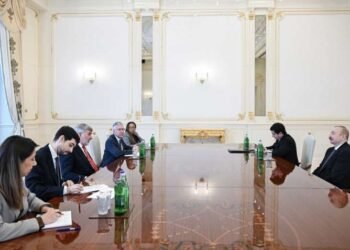 Prezident Britaniyanın ticarət elçisini qəbul etdi