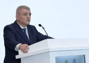 “Azərbaycanda təhsil yaradıcı şəxslər yetişdirməlidir” – Fazil Mustafa