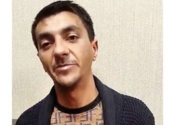 Anasının kartından oğurlayıb, arvadına göndərdi