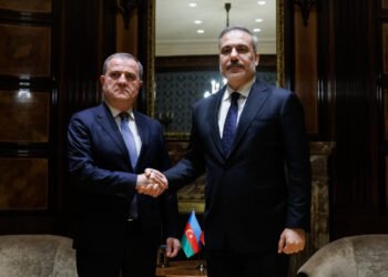 Ceyhun Bayramov Hakan Fidanla görüşüb