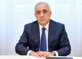 Baş nazir sərəncam imzaladı