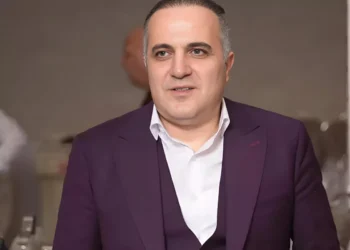 Eldəniz Məmmədov: “Qadın müğənnilər bir-birinə oxşayır, səhv salıram”