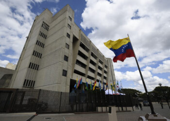 Venesuela Maduronun azadlığı üçün komissiya yaratdı