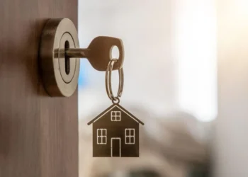 MTK-sakin qarşıdurması: Evlər illərdir təhvil verilmir – VİDEO