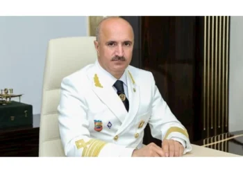 ŞOK! Prezidentin qovduğu məmur ermənilərlə qohum imiş: 10 ildən sonra üzə çıxdı – FOTOLAR