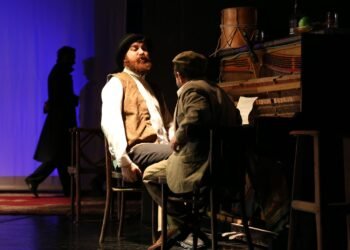 “Neft bumu hamıya gülümsəyir” tamaşasının məşqləri yekunlaşır – FOTOLAR