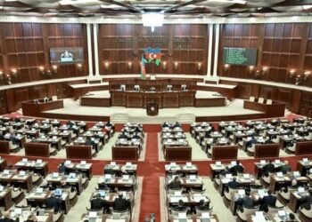 Milli Məclisin növbəti plenar iclası başladı