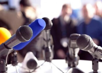 Dilçilər və media nümayəndələri üçün mükafat təsis ediləcək