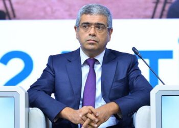 Nazir sədr müavinini vəzifəsindən azad etdi – FOTO