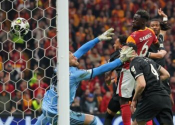 "Qalatasaray" 1/8 finalda - "Yuventus"u devirdi