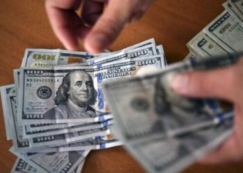 Dünyanın ən borclu ölkəsində niyə hər kəsin kefi kökdür?