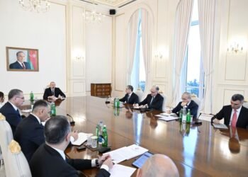 Prezident məmurlara tapşırıqlar verdi