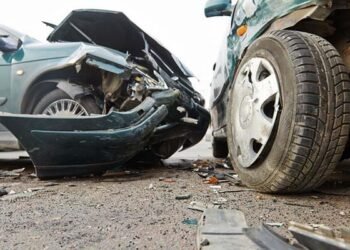 Şəmkirdə avtomobillər toqquşdu - Ölən var