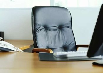 İcra hakimiyyətində kütləvi ixtisar – 46 nəfər işdən çıxarıldı