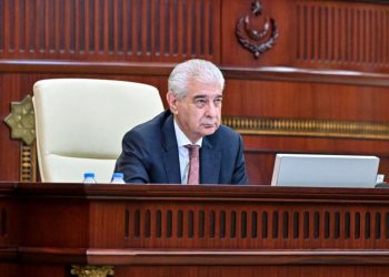 "50 minə yaxın müəllim ixtisara düşə bilər"