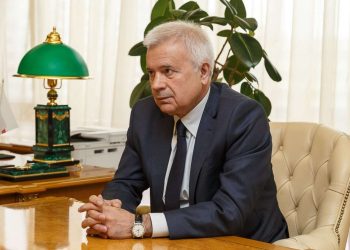 Vahid Ələkbərov sərvətini 25 milyard dollara çatdırdı