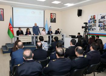 Gömrük əməkdaşları üçün insan alverinə qarşı mübarizə mövzusunda təlim təşkil edilib