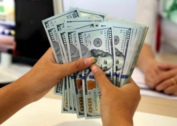 Dollar kəskin bahalaşdı - Nə baş verir?