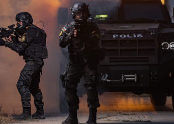 Polis əməliyyatlar keçirdi – 24 nəfər SAXLANILDI