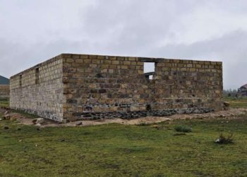 Bu ərazilərdə qanunsuz tikililər söküldü