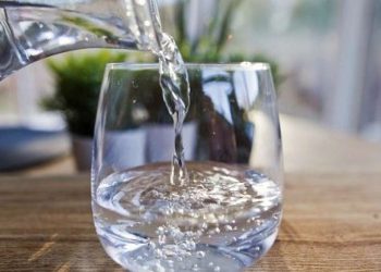 Hər gün nə qədər su içmək lazımdır?