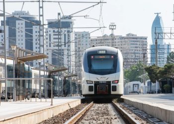 Bakı-Ağstafa-Bakı istiqamətində əlavə qatar reysləri təyin edildi