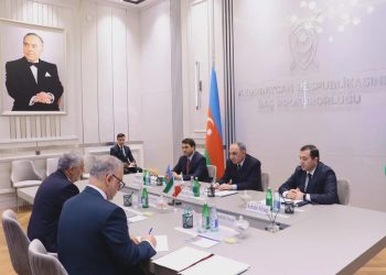 Kamran Əliyev İran səfirini qəbul etdi - FOTOLAR