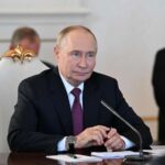 Putin əsgərlərə söz verdi: Ukrayna ilə danışıqlara hazıram!