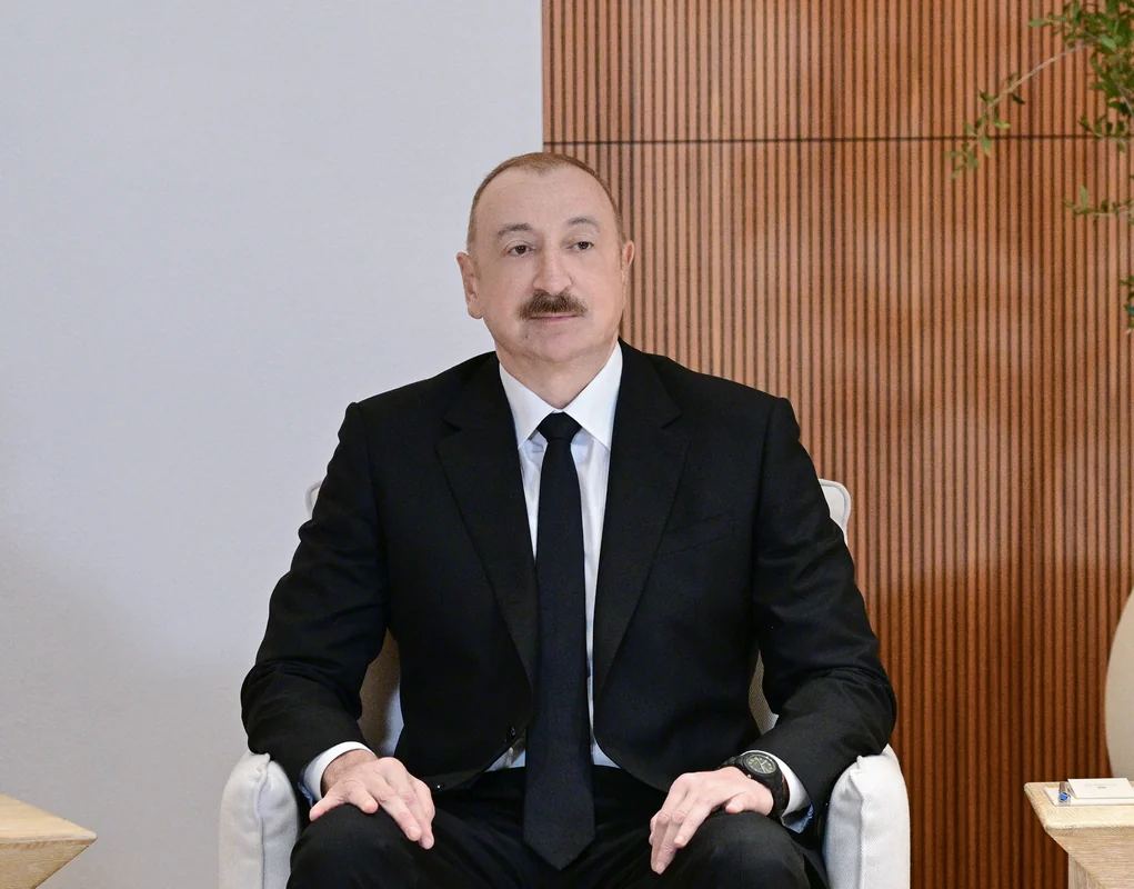 Prezident Qurban Qurbanovu TƏLTİF ETDİ – FOTO