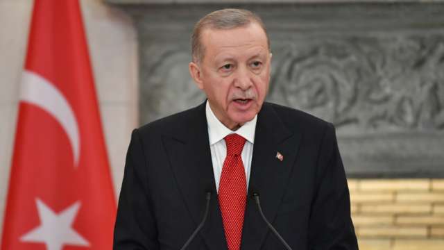 Ərdoğan Ukrayna müharibəsi ilə bağlı hərəkətə keçir: Bunun üçün…