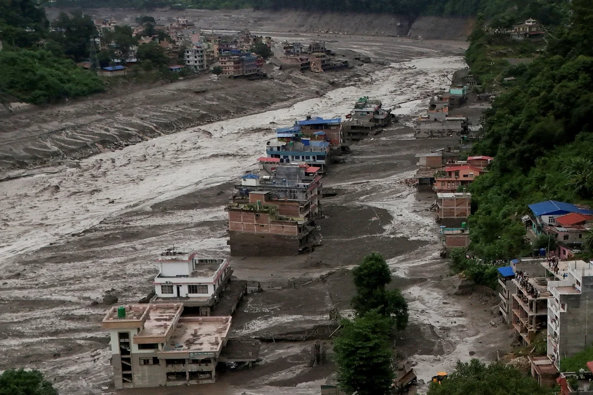 Nepalda daşqın nəticəsində ölənlərin sayı 1386 nəfərə çatdı