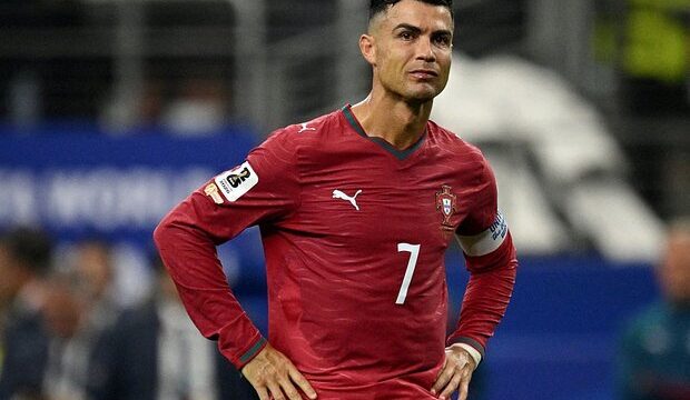 Ronaldo təqaüdə çıxmaqdan imtina etdi: Hələ lazımam