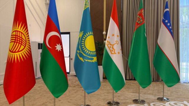 Mərkəzi Asiya ilə əməkdaşlıqda Azərbaycanın rolu genişlənir