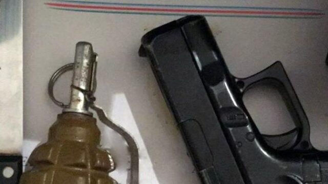 Polis bir gündə 15 qumbara və 5 tüfəng aşkar edib