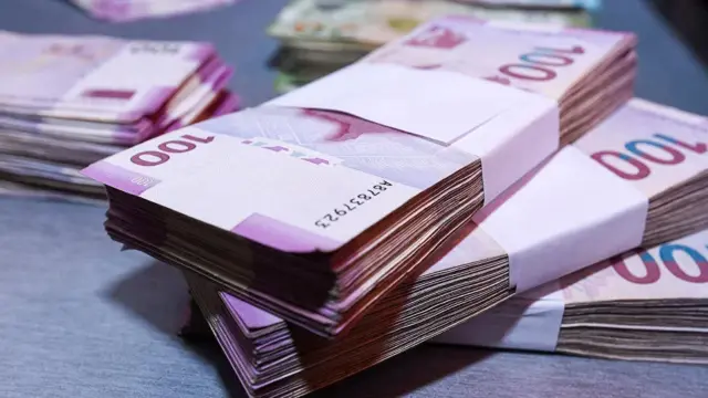 Korrupsiya barədə məlumat verənlərə pul ödəniləcək